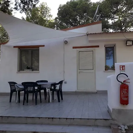 Camping La Pineta Village * Porto Empedocle